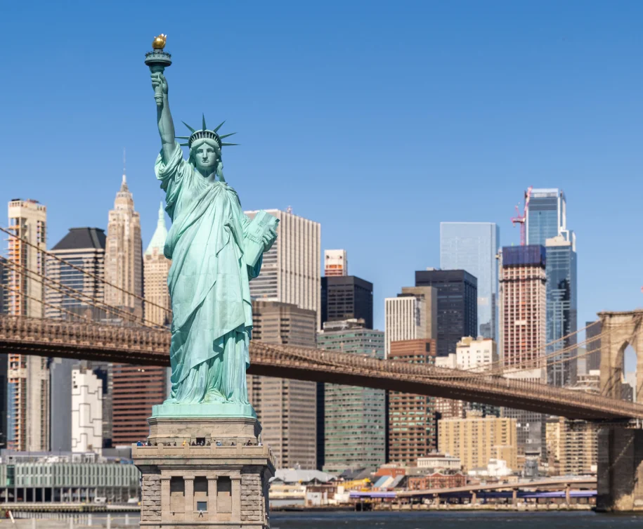 Let’s discover the Icon of New York with Traveltouriz