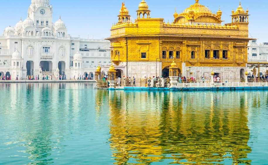 The Golden Temple: Uncover a Spiritual Sanctuary with Traveltouriz