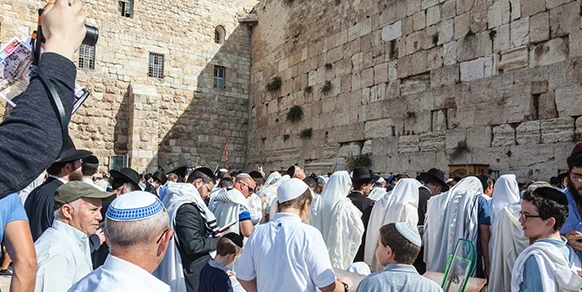 The Sacred Three-Day Pilgrimage: A Traveltouriz Exploration of Jewish Traditions